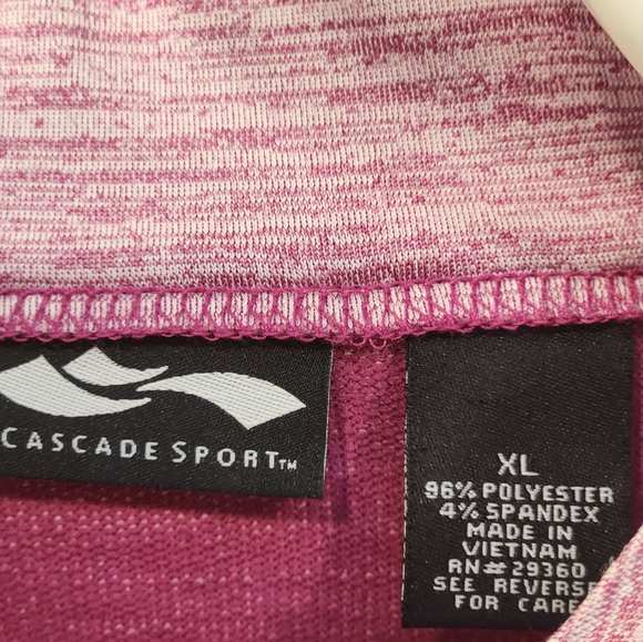 CASCADE SPORT TOP - Picture 4 of 4
